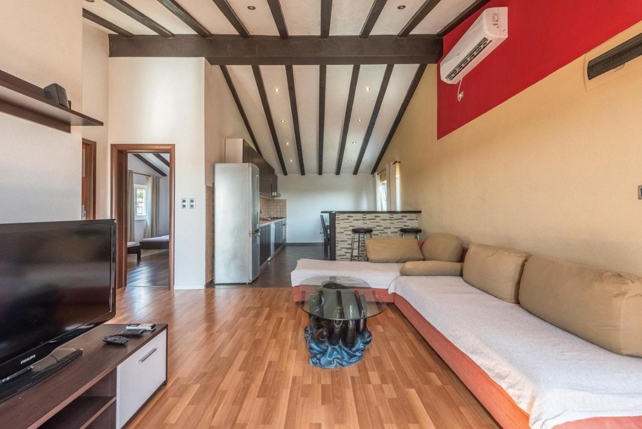Apartments Tonci Og Okrug Gornji Zewnętrze zdjęcie