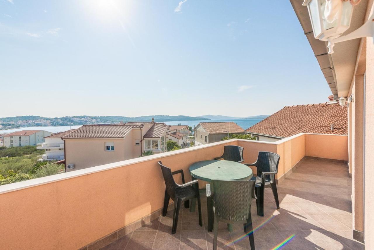 Apartments Tonci Og Okrug Gornji Zewnętrze zdjęcie