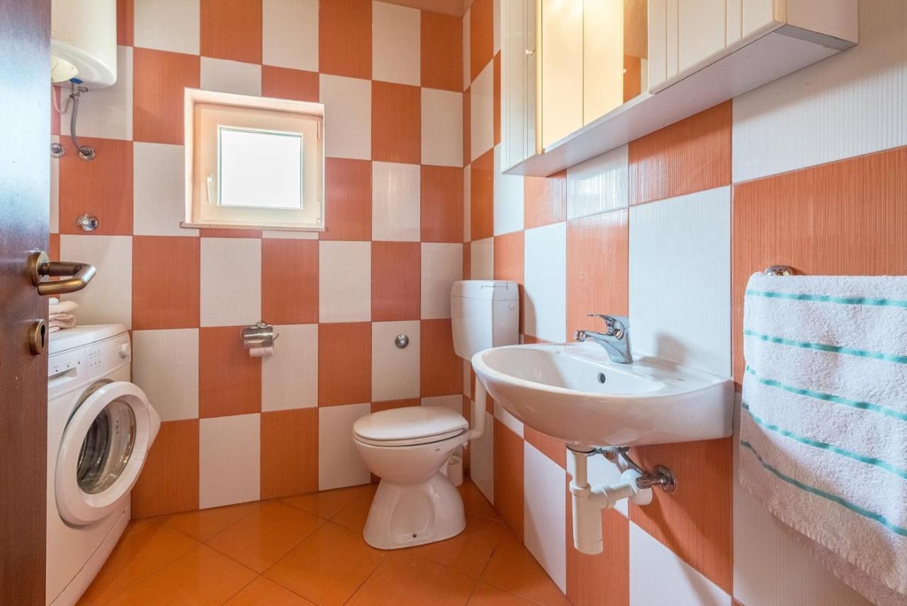 Apartments Tonci Og Okrug Gornji Zewnętrze zdjęcie